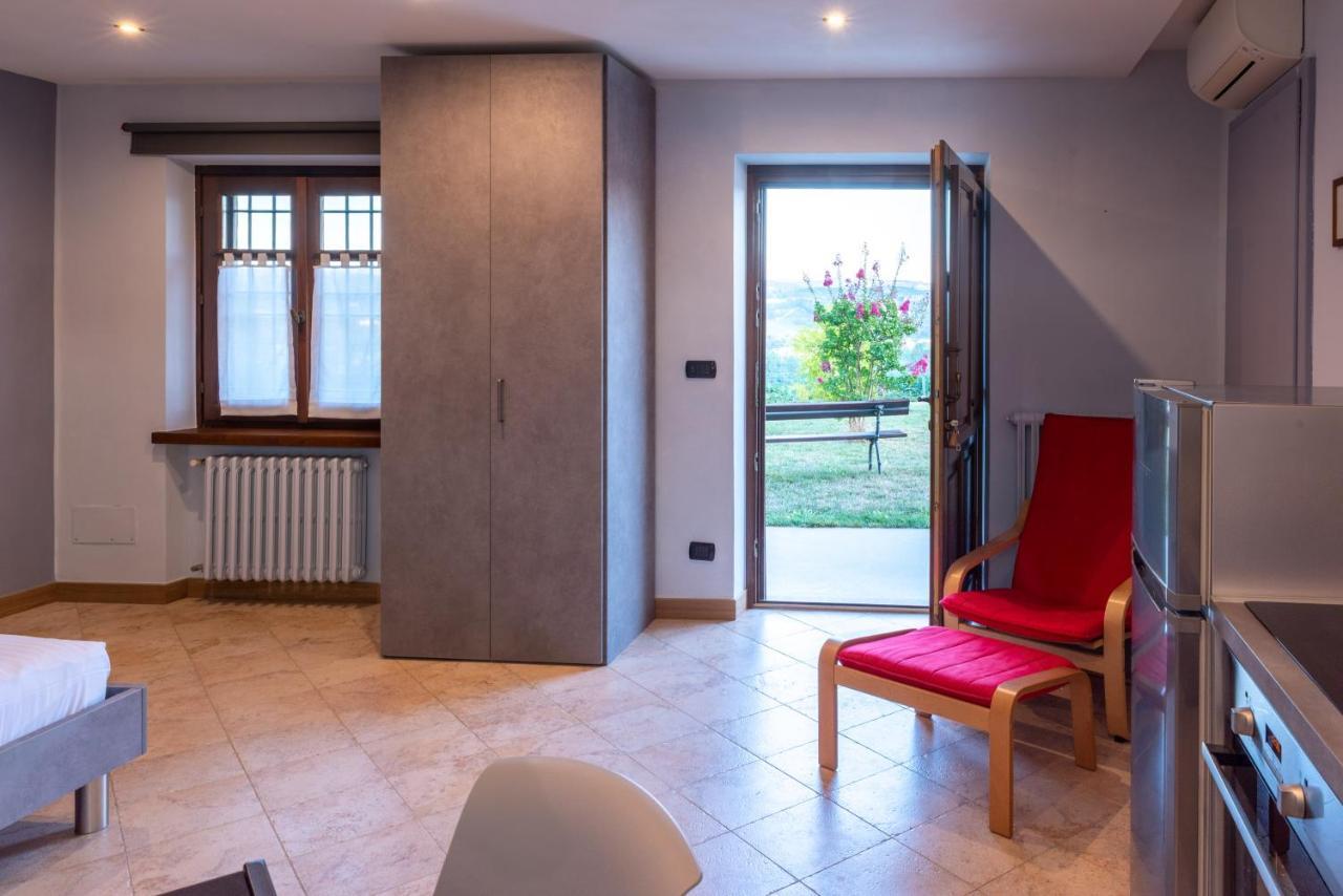 Appartamenti La Picchiera - Jole La Morra Exterior foto